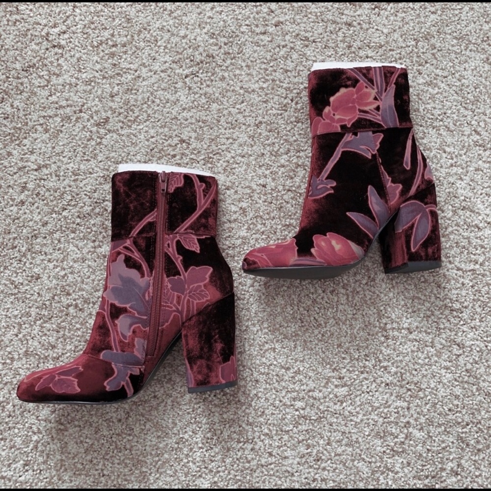 Steve Madden Burgundy Floral Booties, 6.5